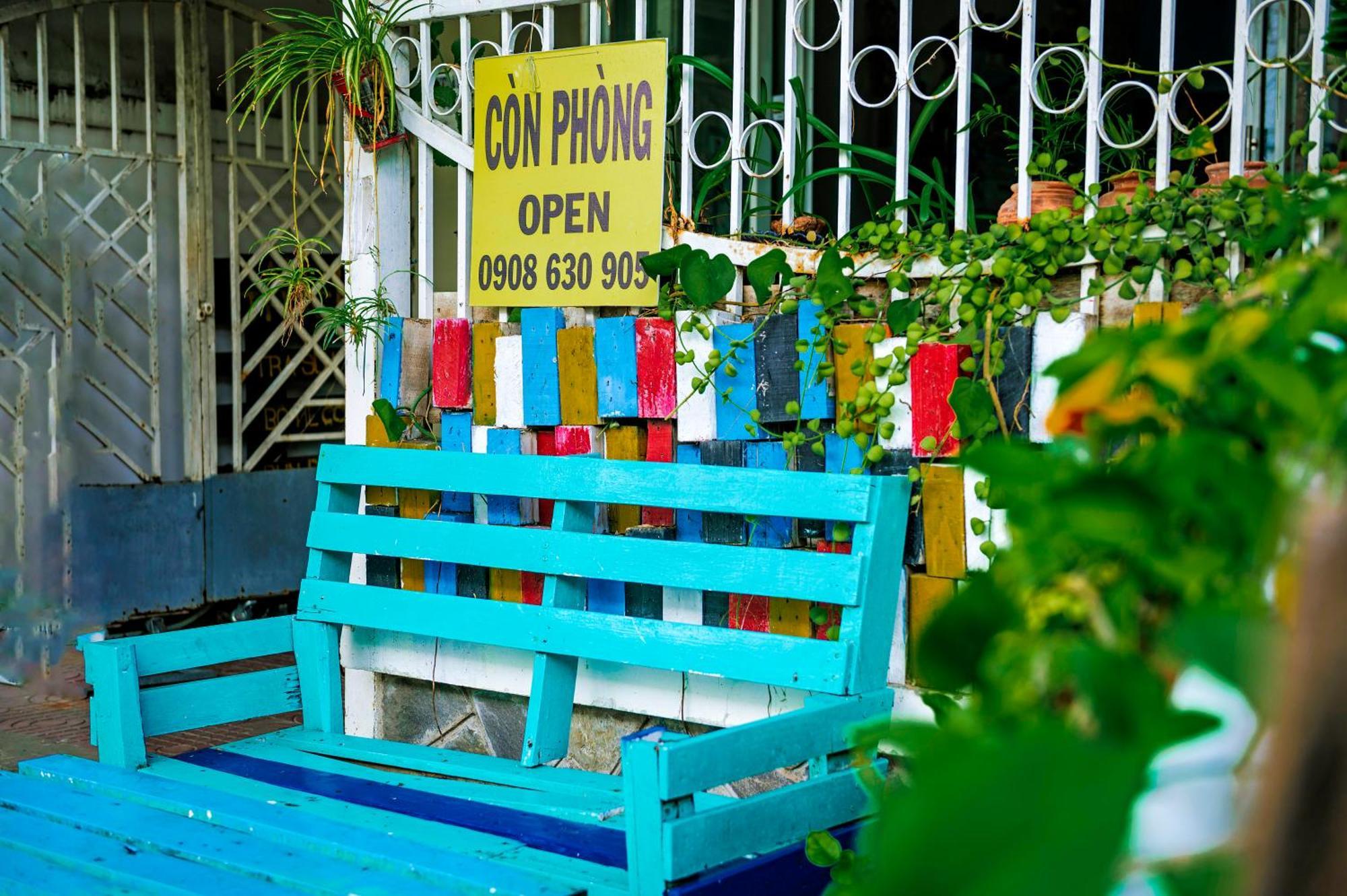 Bui Hostel - Ben Tau Rạch Giá Buitenkant foto