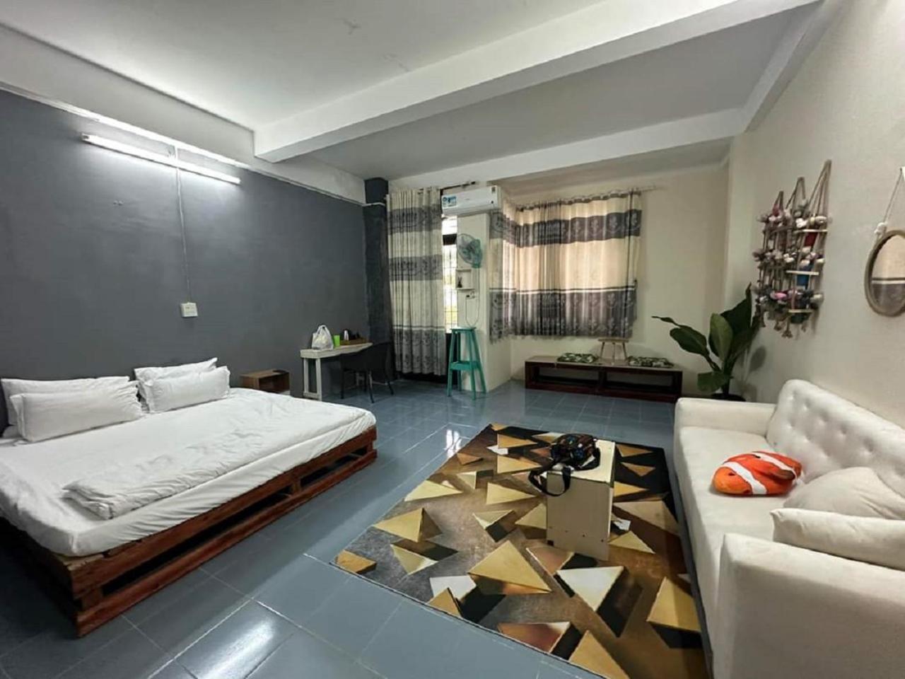 Bui Hostel - Ben Tau Rạch Giá Buitenkant foto
